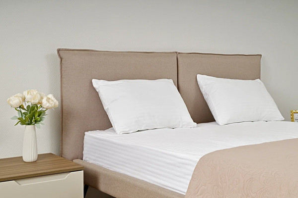 Изображение товара Двуспальная кровать ДСВ Сильвия 1.6 (лагуна бежевая)