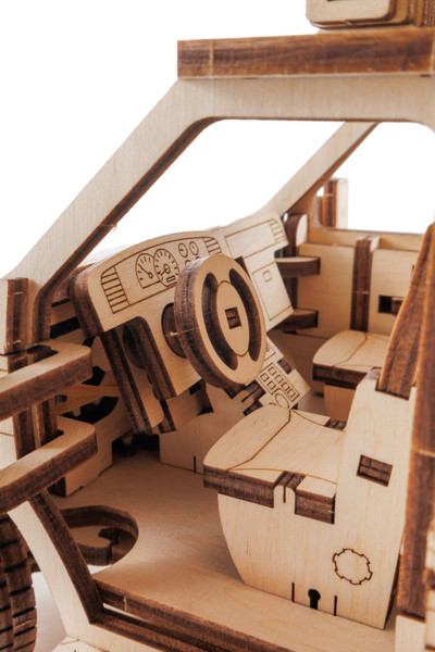 Изображение товара Автомобиль игрушечный EWA Скорая помощь