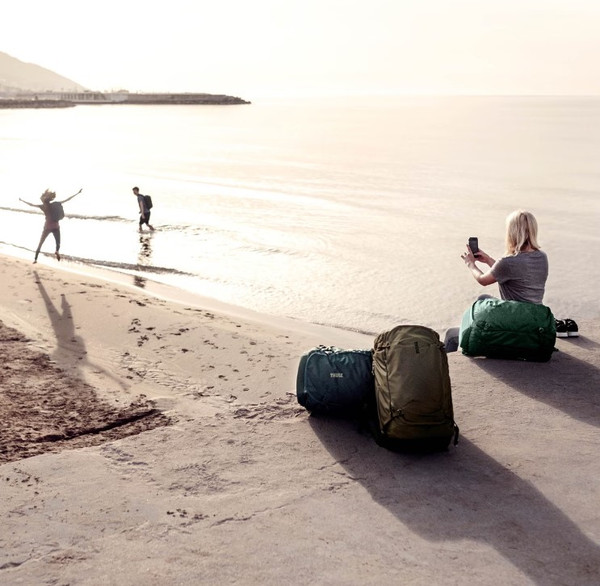 Изображение товара Рюкзак туристический Thule Landmark Travel Pack 60L TLPM260HG / 3205314 (зеленый)