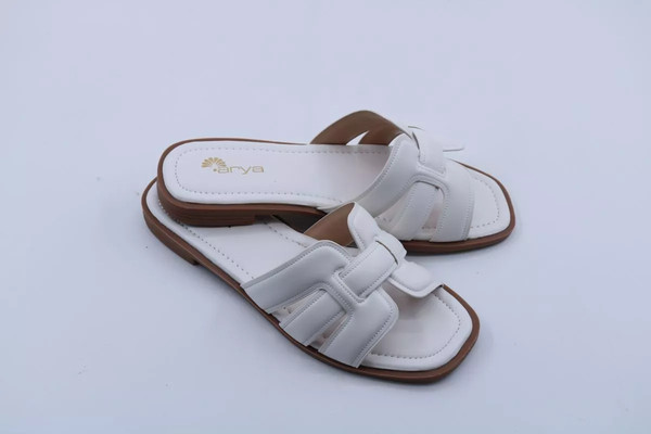 Изображение товара Тапочки домашние Arya Женские Summer Ease / 8680943248336 (р.40, белый)