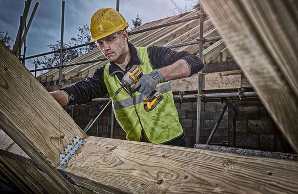 Изображение товара Набор профессионального электроинструмента DeWalt DCK266P2+DS150