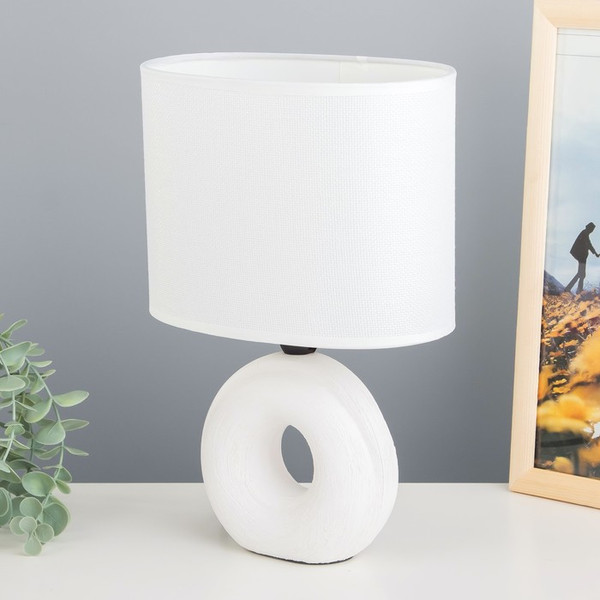 Изображение товара Прикроватная лампа Risalux Эдель 9037193 (белый)