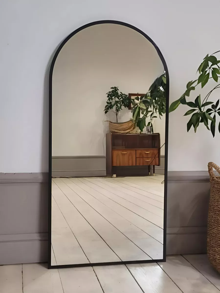 Изображение товара Зеркало Emze 50x100 / UV.ARC.50.100.СНЕ (черный с УФ-окантовкой)