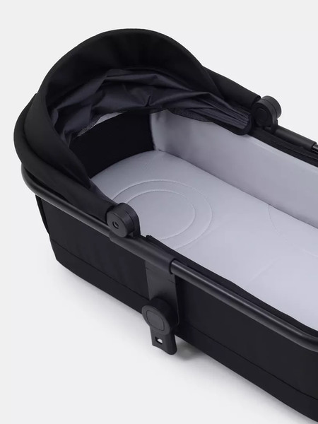 Изображение товара Детская универсальная коляска MOWbaby Amber 3 в 1 / MB068 (черный)