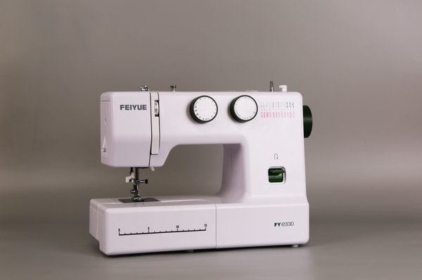 Изображение товара Швейная машина Feiyue FYe330