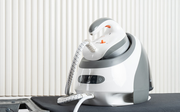 Изображение товара Утюг с парогенератором Garlyn GST-10 Pro