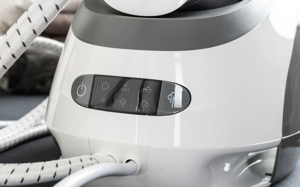 Изображение товара Утюг с парогенератором Garlyn GST-10 Pro