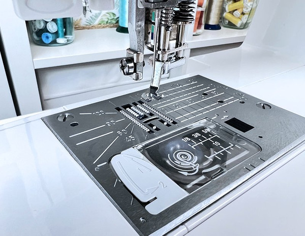 Изображение товара Набор лапок для швейной машины Janome 202-002-004