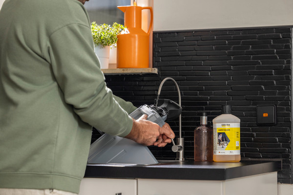 Изображение товара Пылесос Karcher SE 4 (1.081-150.0)