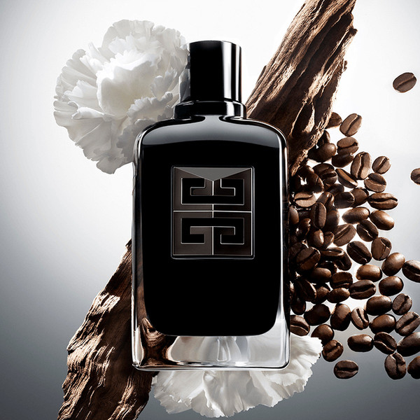 Изображение товара Парфюмерная вода Givenchy Gentleman Society Extreme (100мл)