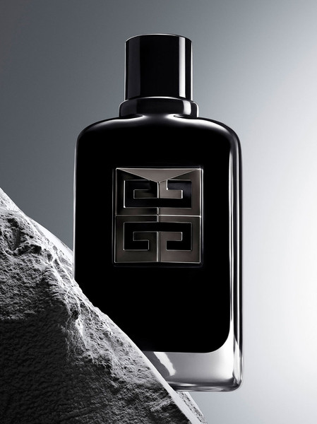 Изображение товара Парфюмерная вода Givenchy Gentleman Society Extreme (100мл)