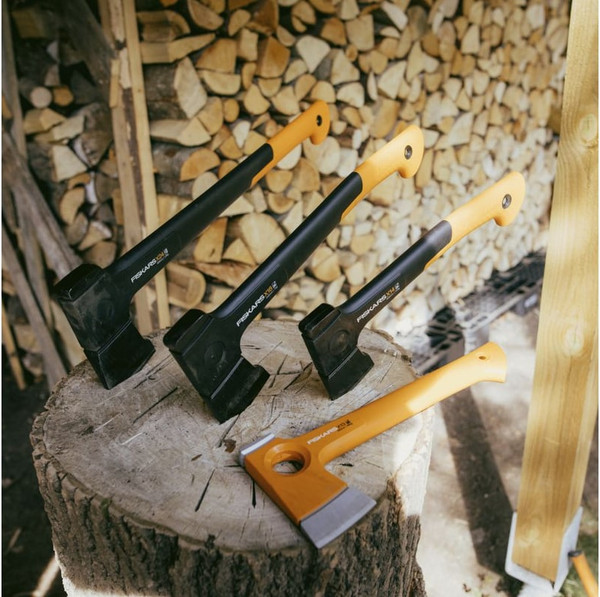 Изображение товара Топор Fiskars 1069101