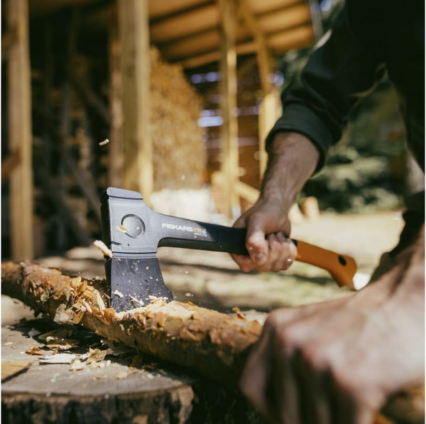 Изображение товара Топор Fiskars 1069103