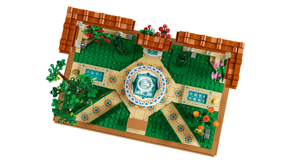 Изображение товара Конструктор Lego Icons Сад с фонтаном 10359