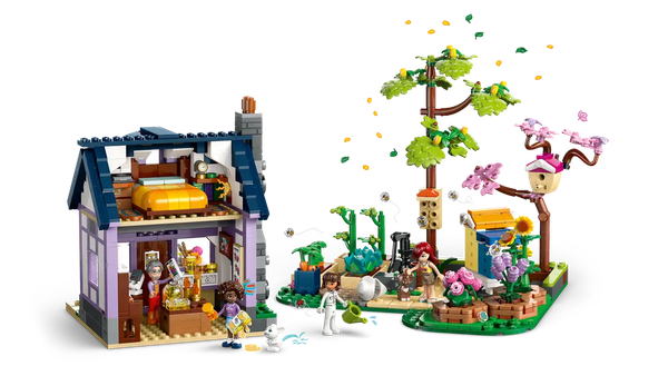Изображение товара Конструктор Lego Friends Дом пчеловода и цветник 42669
