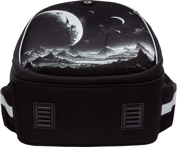 Изображение товара Школьный рюкзак Grizzly RAz-587-16 (черный)