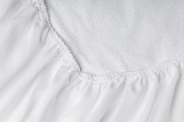 Изображение товара Наматрасник защитный Mio Tesoro Водонепроницаемый 160х200х30 (с бортом)