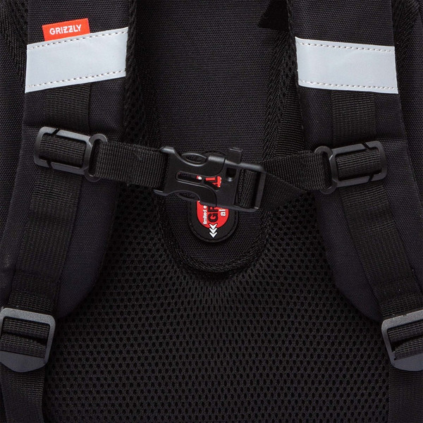 Изображение товара Школьный рюкзак Grizzly RAz-587-3 (черный/серый)