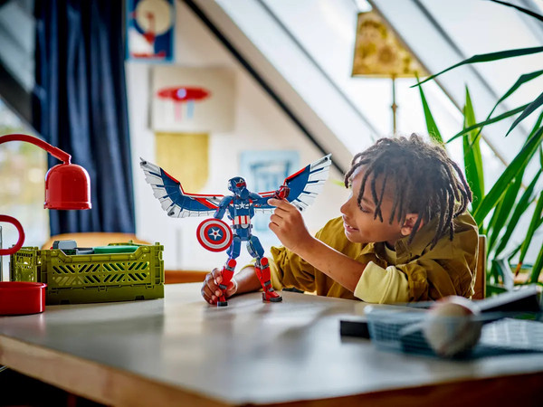 Изображение товара Конструктор Lego Marvel Новый Капитан Америка 76296