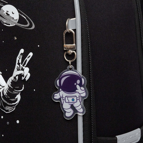 Изображение товара Школьный рюкзак Grizzly RAw-595-3 (черный)