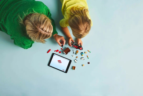 Изображение товара Конструктор Lego City Фермерский трактор с прицепом и животными 60461 (красный)