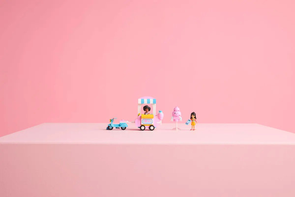 Изображение товара Конструктор Lego Friends Прилавок со сладкой ватой и скутер 42643