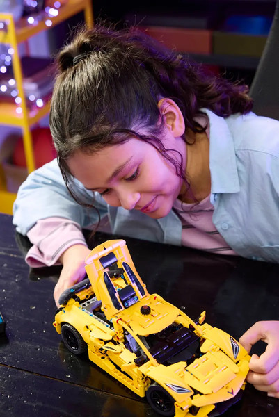 Изображение товара Конструктор Lego Technic Chevrolet Corvette 42205