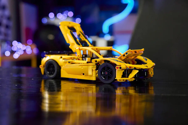 Изображение товара Конструктор Lego Technic Chevrolet Corvette 42205