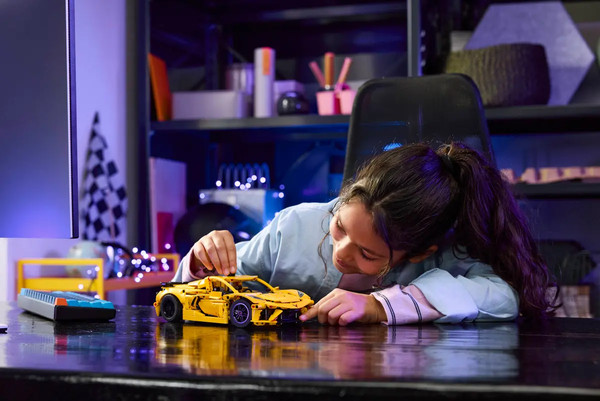 Изображение товара Конструктор Lego Technic Chevrolet Corvette 42205