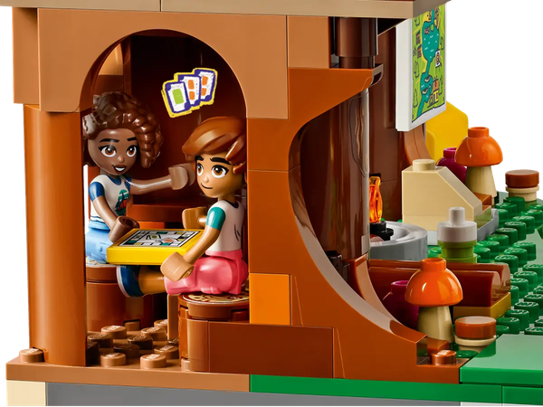 Изображение товара Конструктор Lego Friends Домик на дереве 42631