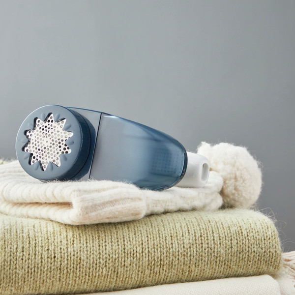 Изображение товара Машинка для удаления катышков Tefal JB7002E0