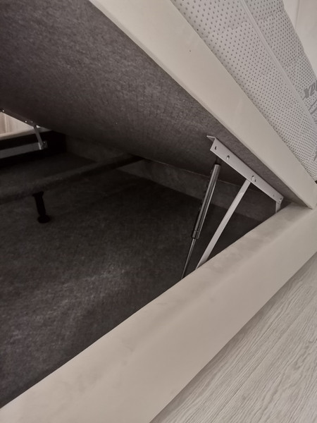 Изображение товара Двуспальная кровать Elmax Барлетта 200x200 с ПМ Газ-лифт Континентальная рама (Glory 16)