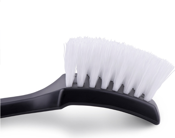 Изображение товара Щетка для автомобиля AVS AD-1424 для чистки колес / A85631S