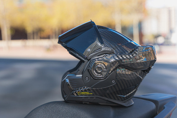 Изображение товара Мотошлем LS2 FF901 Advant X Carbon Solid (L, черный матовый)