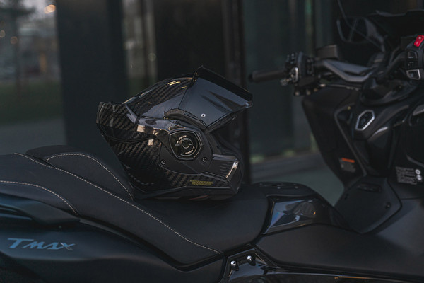 Изображение товара Мотошлем LS2 FF901 Advant X Carbon Solid (L, черный матовый)