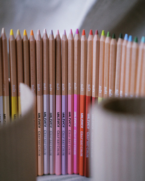 Изображение товара Набор цветных карандашей Малевичъ GrafArt Soft / 193135 (6шт, зеленый средний 035)