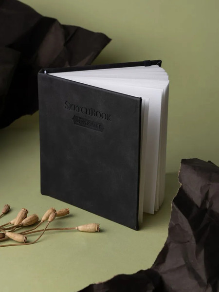 Изображение товара Скетчбук Малевичъ GrafArt White / 401276 (40л, черный)