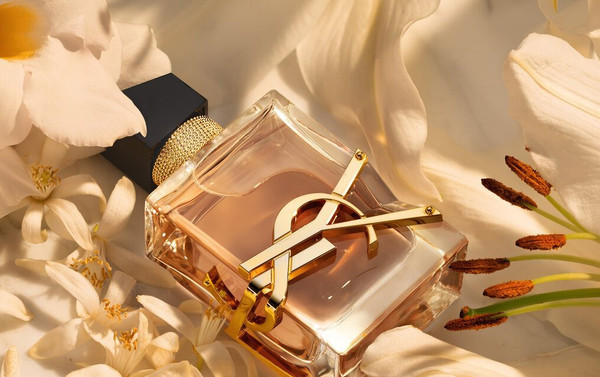 Изображение товара Парфюмерная вода Yves Saint Laurent Libre Flowers & Flames (90мл)