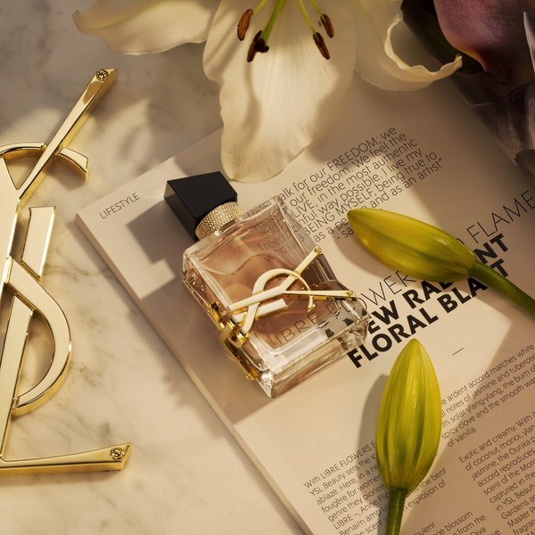 Изображение товара Парфюмерная вода Yves Saint Laurent Libre Flowers & Flames (90мл)