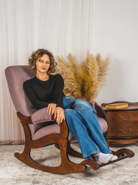 Изображение товара Кресло-качалка Glider Аоста (темно-розовый/орех антик)