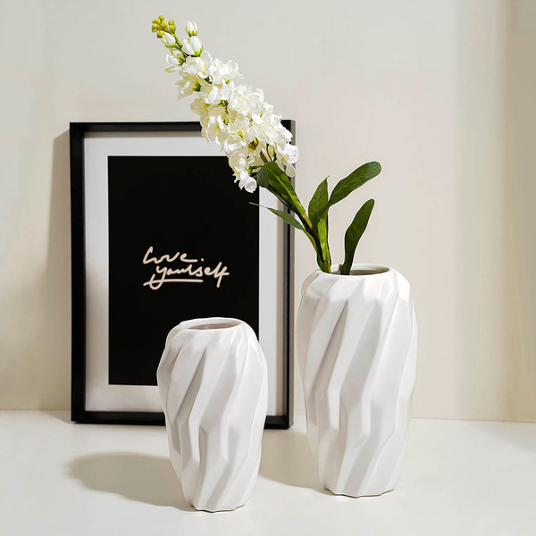 Изображение товара Ваза Вещицы Вихрь Cha16-S (белый)