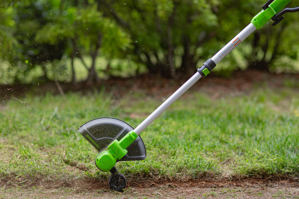 Изображение товара Триммер аккумуляторный Greenworks G24LT301 / 2113207 (без АКБ и ЗУ)