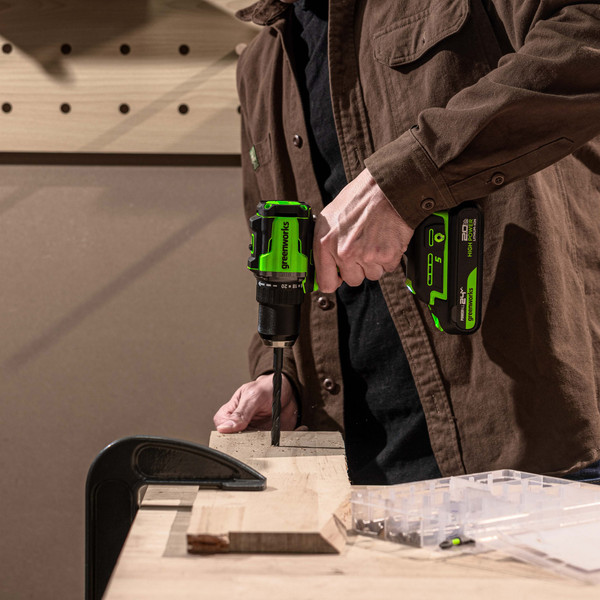 Изображение товара Аккумуляторная дрель-шуруповерт Greenworks DD560 / 3708407 (без АКБ и ЗУ)