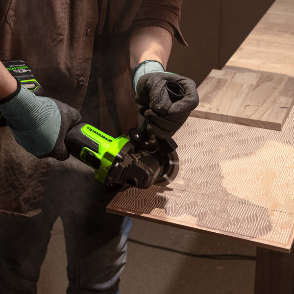 Изображение товара Угловая шлифовальная машина Greenworks AG590 / 3201007CUH