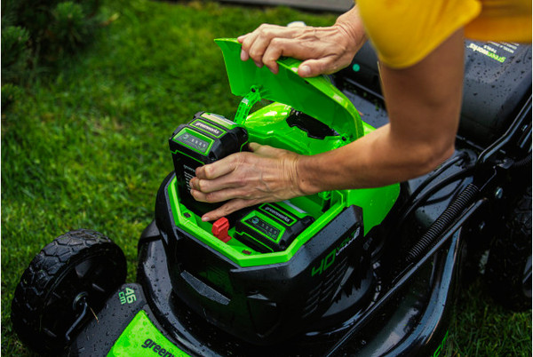Изображение товара Газонокосилка аккумуляторная Greenworks GD40LM46SP 40V 46см / 2506807UH (c АКБ 8Ач и ЗУ)