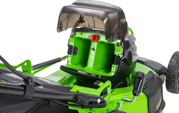 Изображение товара Газонокосилка аккумуляторная Greenworks GC82HPLM51 бесщеточная 82V 51см / 2518907UB (с АКБ 5Ач и ЗУ)