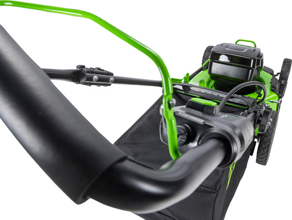 Изображение товара Газонокосилка аккумуляторная Greenworks GC82HPLM51 бесщеточная 82V 51см / 2518907UB (с АКБ 5Ач и ЗУ)