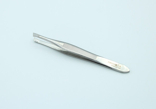 Изображение товара Пинцет косметический PRYHOZA Pincet-02 скошенный