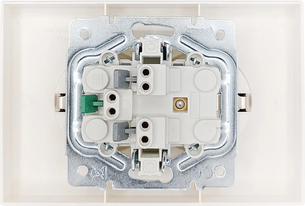 Изображение товара Розетка Lezard Zima 704-9000-127BQC (слоновая кость)