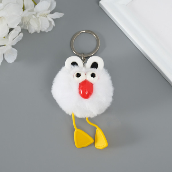 Изображение товара Брелок Sima-Land Пушистик на кольце. Большеглазая ворона / 10702208 (белый)